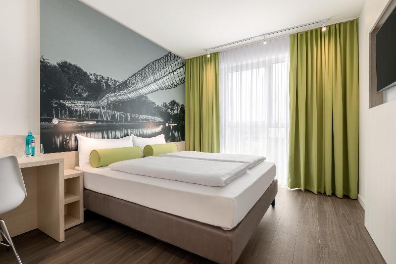 Hotel Super 8 By Wyndham Hamburg Mitte Zewnętrze zdjęcie